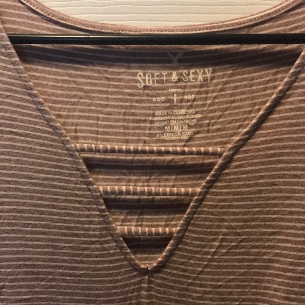 AEO bell sleeve top - Picture 2 of 3